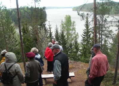 Maisemat palkitsivat uurastuksen. Huipulla tuuli kuin tunturin laella ja monet hämmästelivät, että voiko Mäntsälässäkin olla näin jylhää!